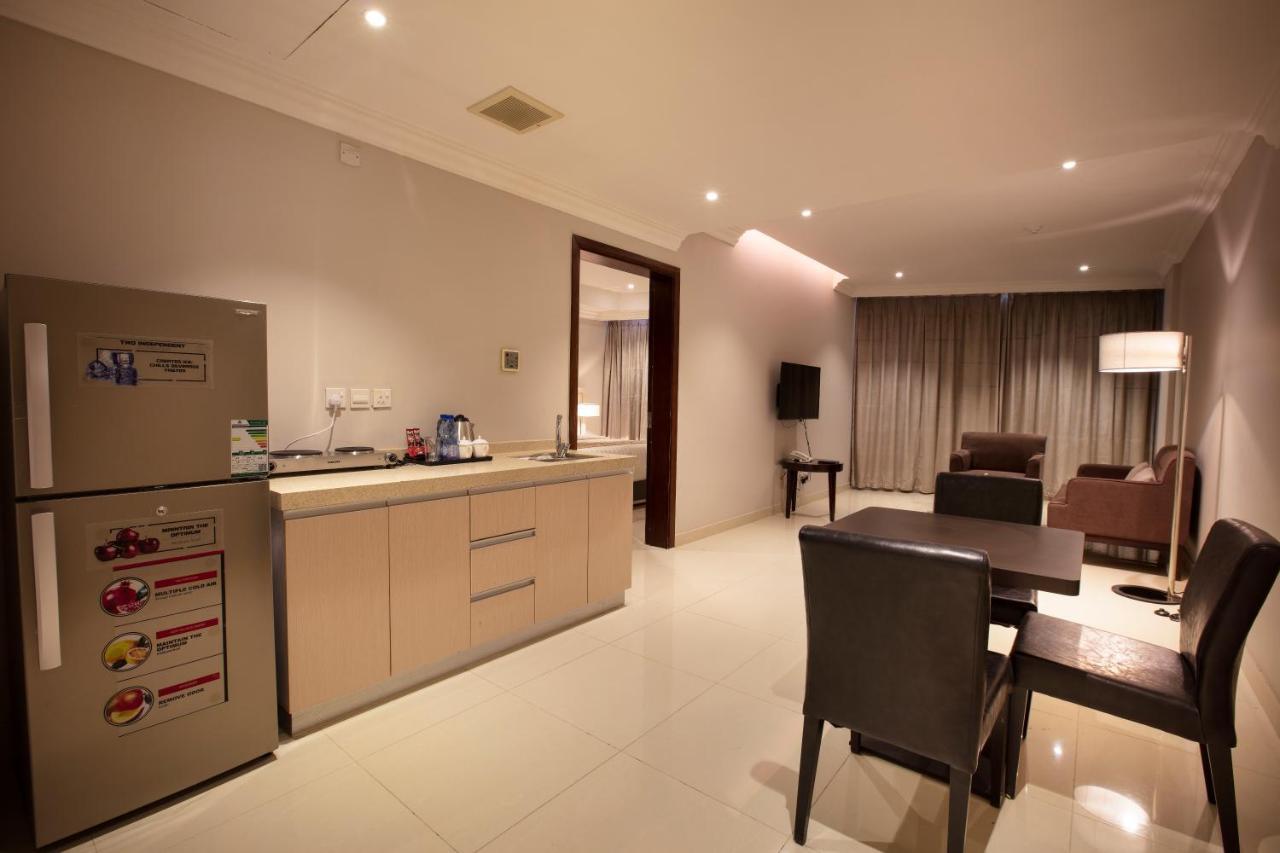 Somedays Hotel Suites Ель-Хуфуф Екстер'єр фото
